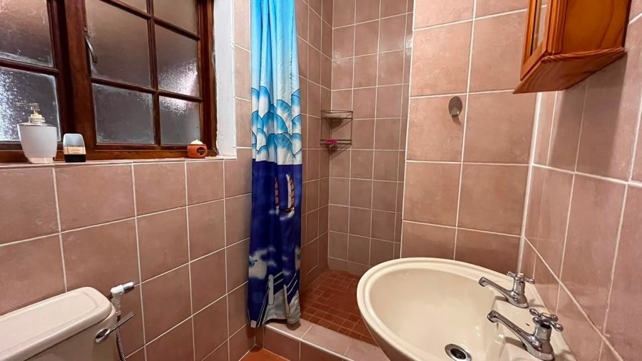 4 Bedroom Property for Sale in Kleinmond Western Cape